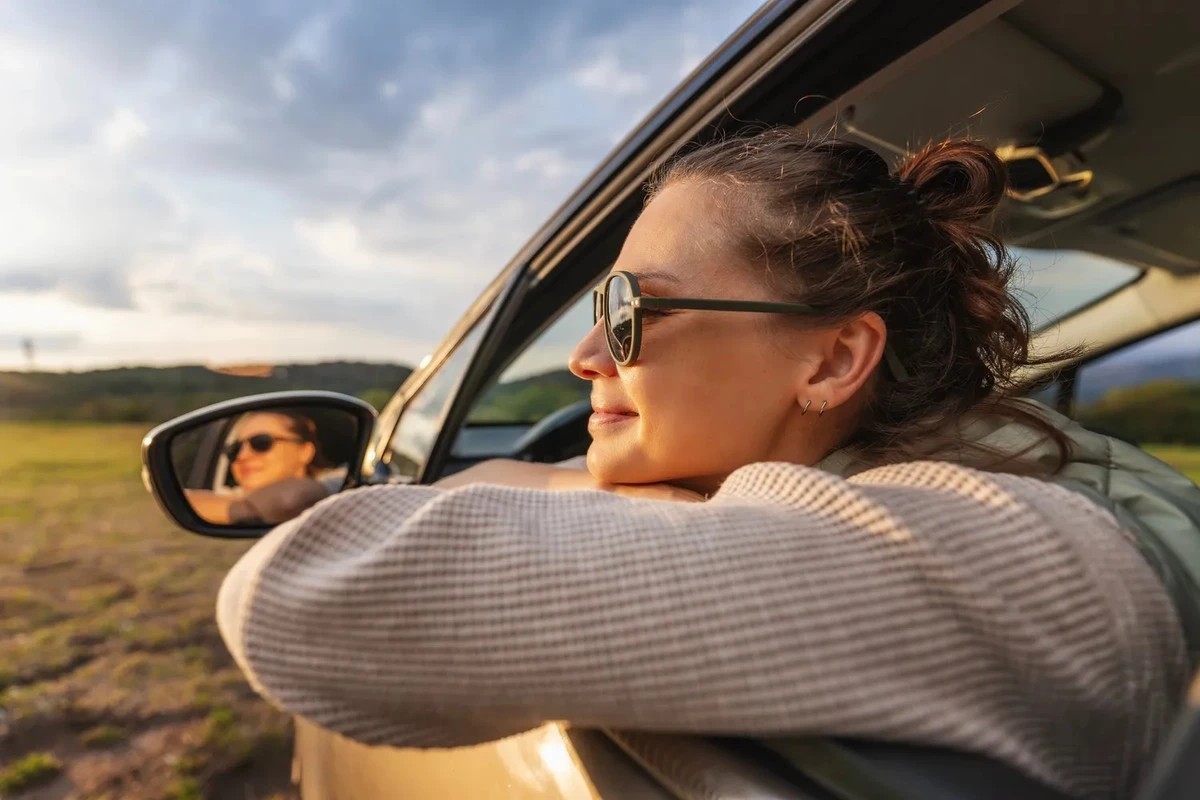 Proč čeští teenageři v noci bourají: Skrytá chyba v mozku 17letých