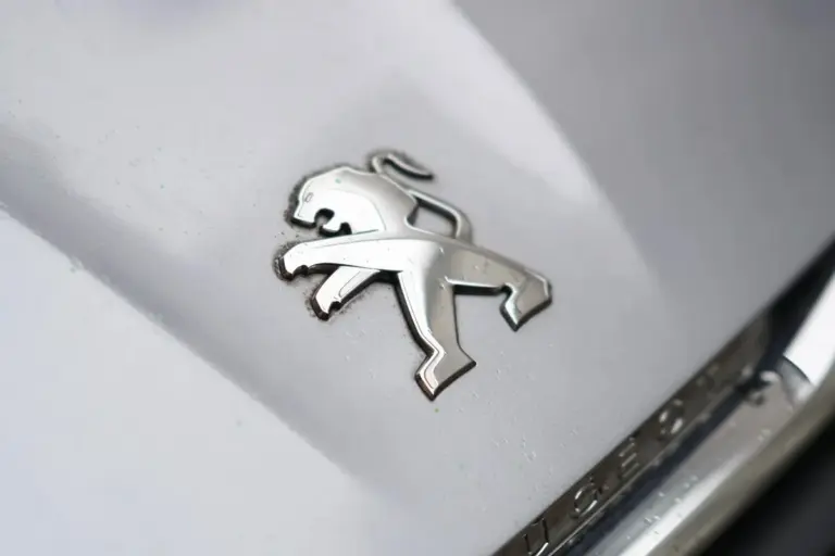 Proč se dieselové motory vrací do oblíbených modelů Peugeot a Opel