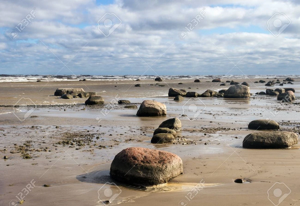 Proč z Baltu zmizelo 275 miliard tun vody: Hladina klesla na rekord z roku 1886 - image 1