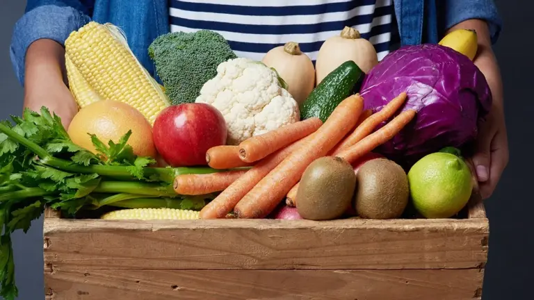 Proč zkušení dietologové nahrazují těstoviny větší porcí čerstvé zeleniny