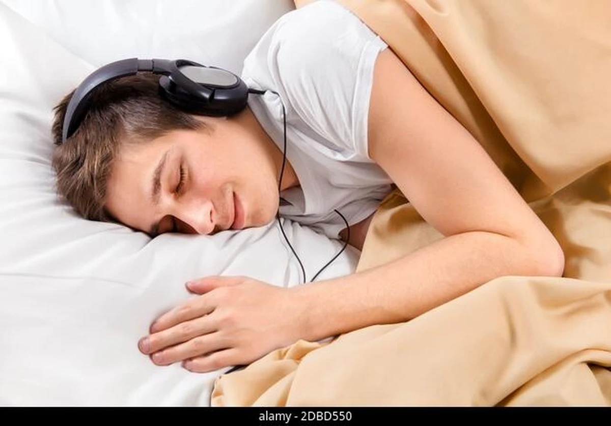 Proč zkušení vědci doporučují pustit si konkrétní zvuk před spaním - image 1