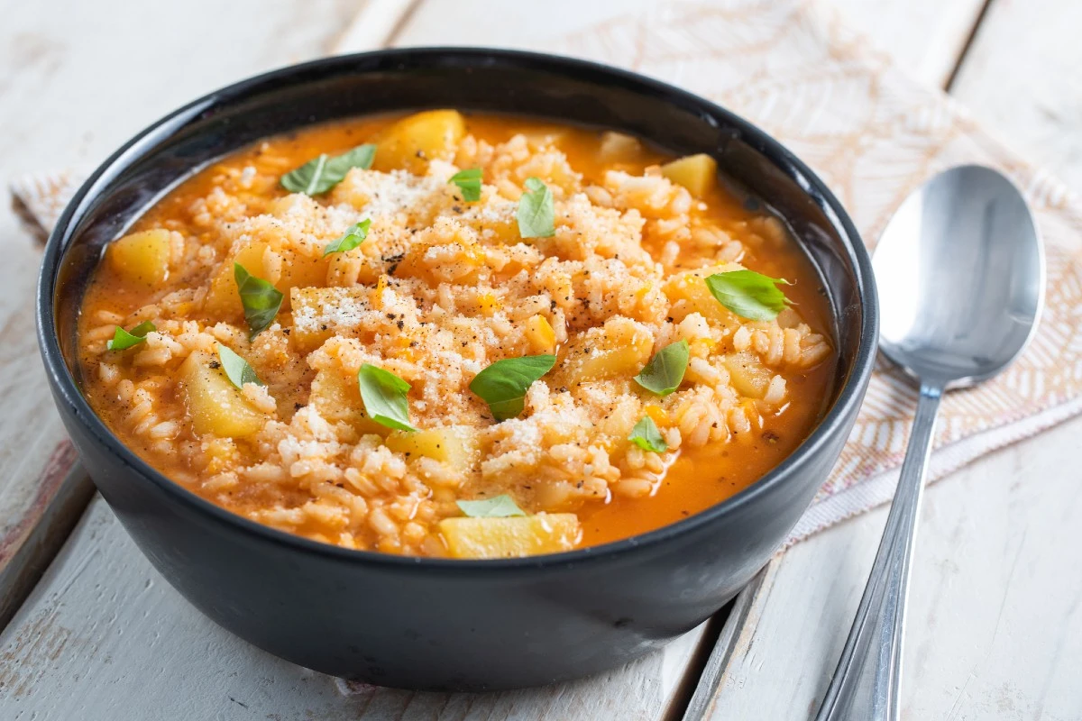 Proč dávám rýži do polévky o 10 minut dříve než brambory - image 1