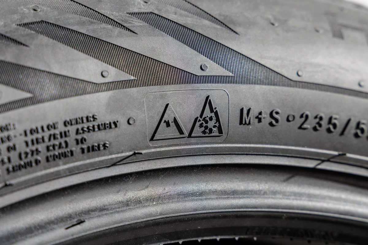 Proč může být auto se zimními pneumatikami technicky nezpůsobilé, i když je vzorek v pořádku - image 1