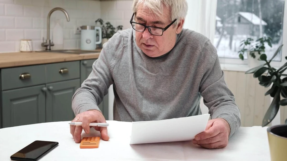 Proč placení minimálních splátek nikam nevede a jak se v Česku zbavit dluhů o polovinu rychleji - image 1