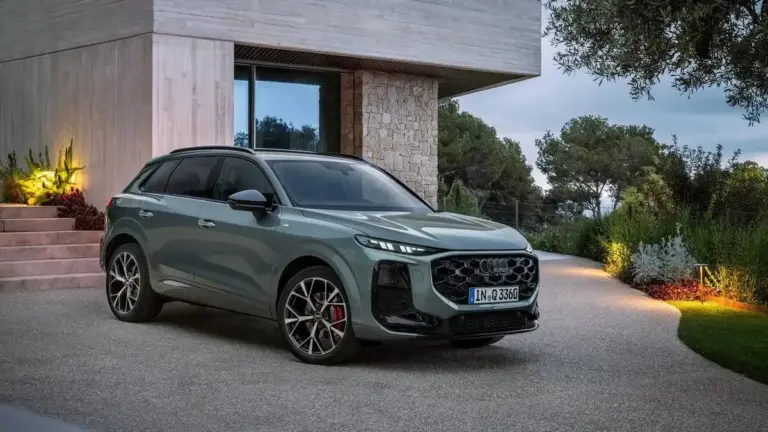 Proč se v nové Audi Q3 2026 konečně uslyšíte i ve vysoké rychlosti