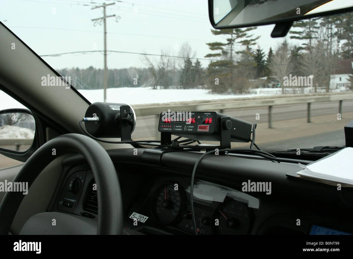 Proč švédští policisté instalují do aut neviditelné radary - image 1