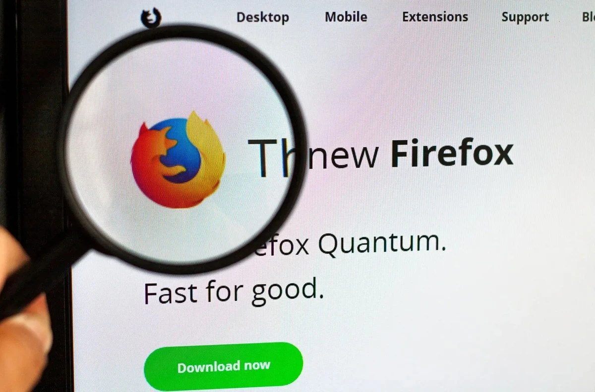 Proč umělá inteligence našla ve Firefoxu 22 chyb a co to znamená pro vaše data