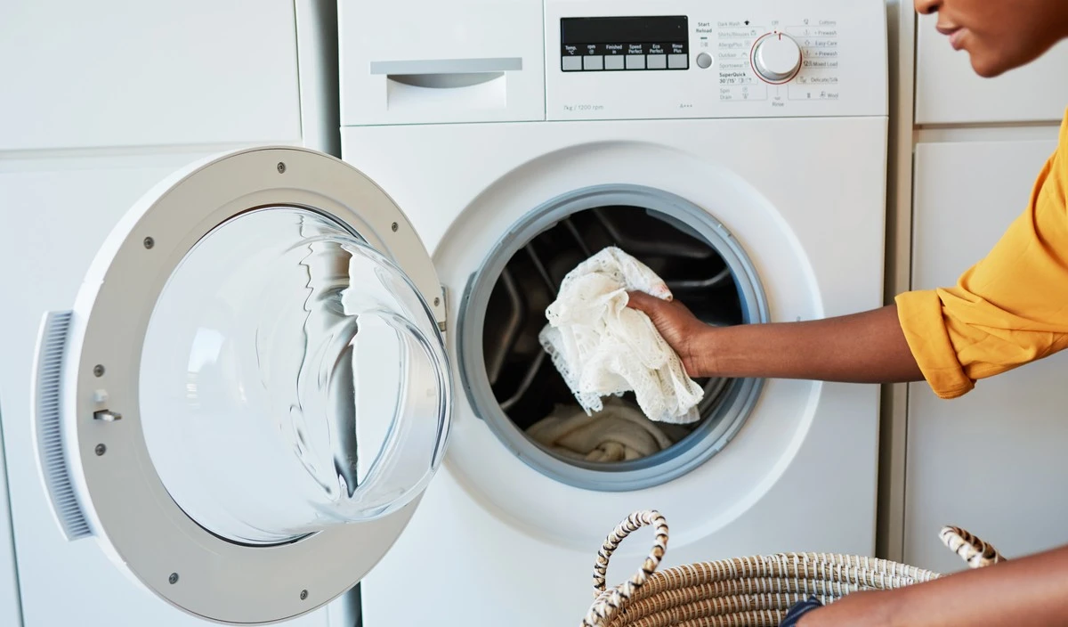 Proč zkušení lidé přidávají do bílého prádla lžíci kyseliny citronové