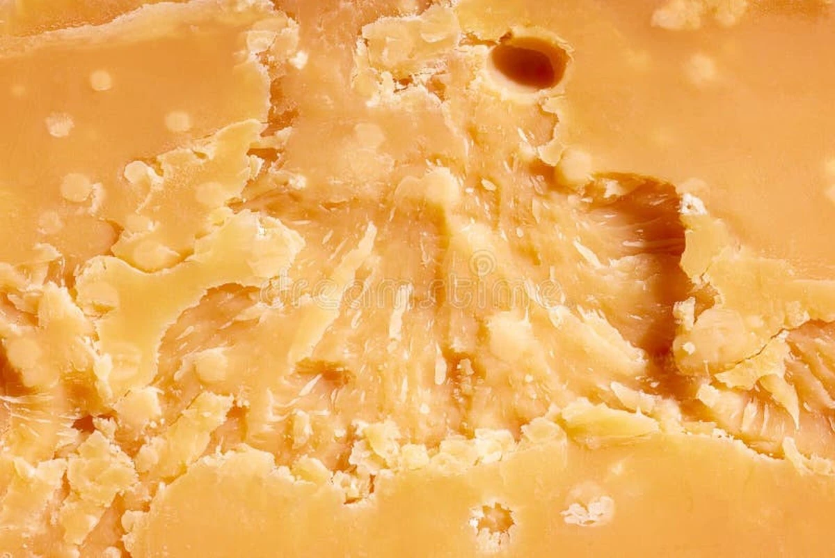 Proč zkušení nákupčí v českých supermarketech vždy sledují první tři slova na obalu sýra - image 1