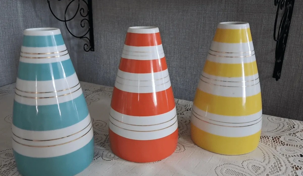 Proč sběratelé hledají staré barevné sklo a co možná skrývá vaše půda