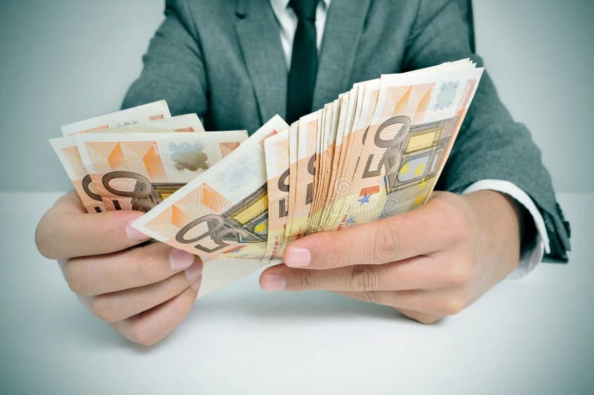 Proč si po roce 2027 už nekoupíte auto za hotové: EU zavádí přísné limity - image 1