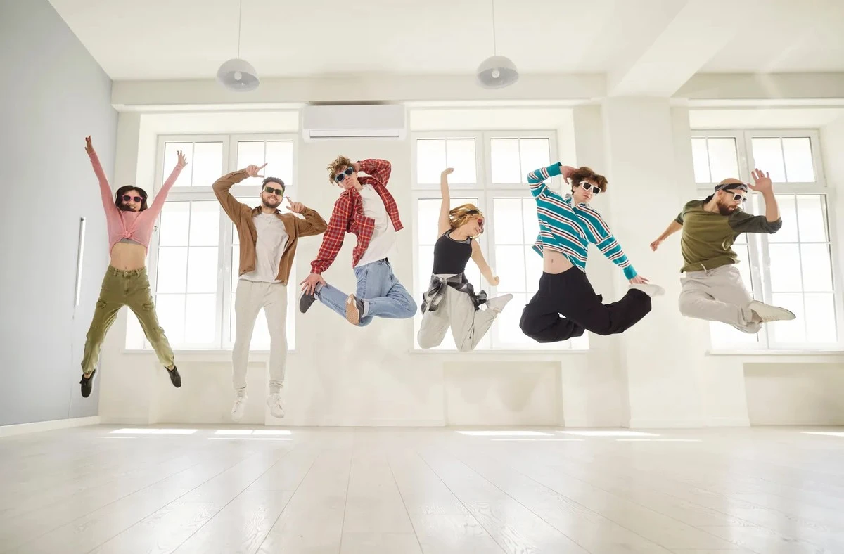 Proč zkušení astrologové teď doporučují Býkům a Rakům nesedět doma