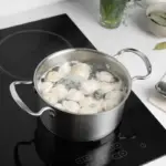 Proč zkušení kuchaři nikdy nesypou knedlíčky do divoce vroucí vody