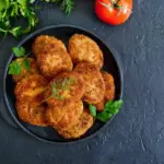 Proč zkušení kuchaři vždy přidávají lžičku jedlé sody do mletého masa