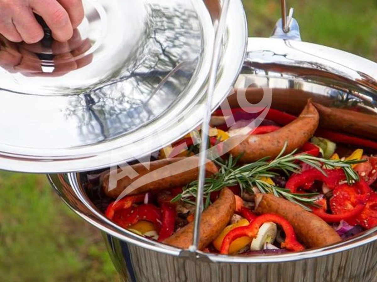 Proč zkušení kuchaři vždy dávají smaltovaný hrnec vedle nerezového - image 1