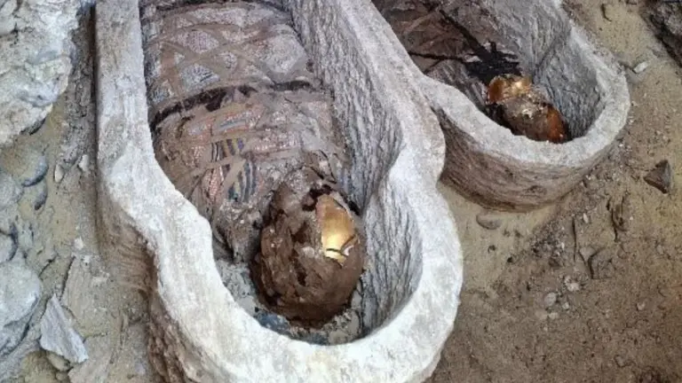 Proč archeologové našli na břiše egyptské mumie úryvek z Homérovy Iliady