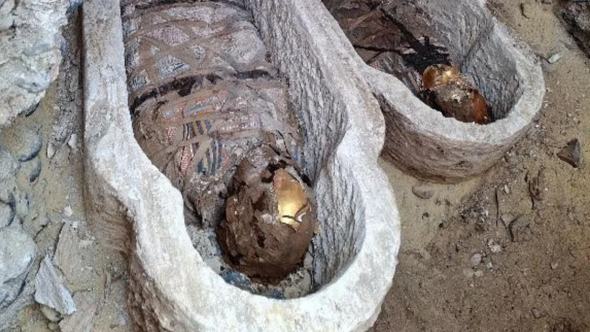 Proč archeologové našli na břiše egyptské mumie úryvek z Homérovy Iliady