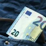 Proč jsou některé 20eurové bankovky cennější než jiné