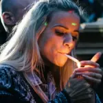Proč se večerní rituál s konopím nenápadně mění v past na depresi