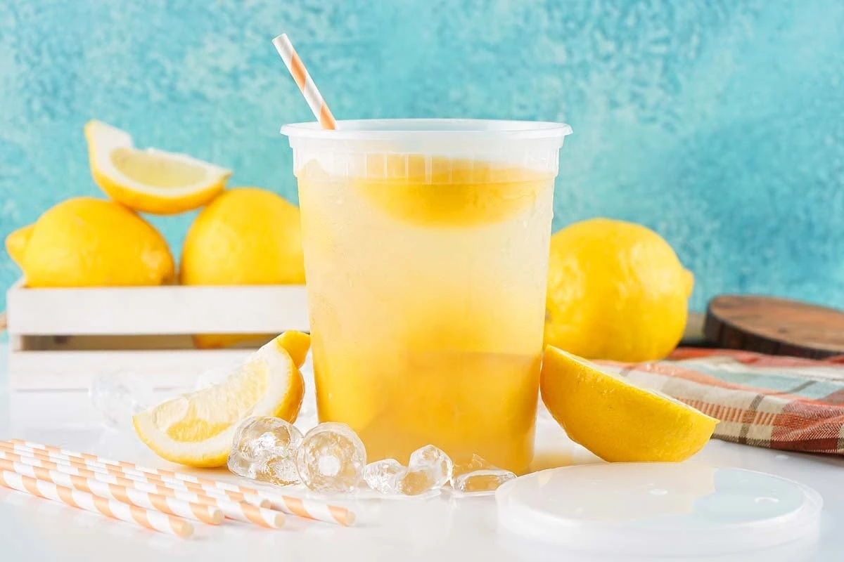 Proč zkušení baristé při výrobě domácí limonády vždy třou kůru s cukrem - image 1