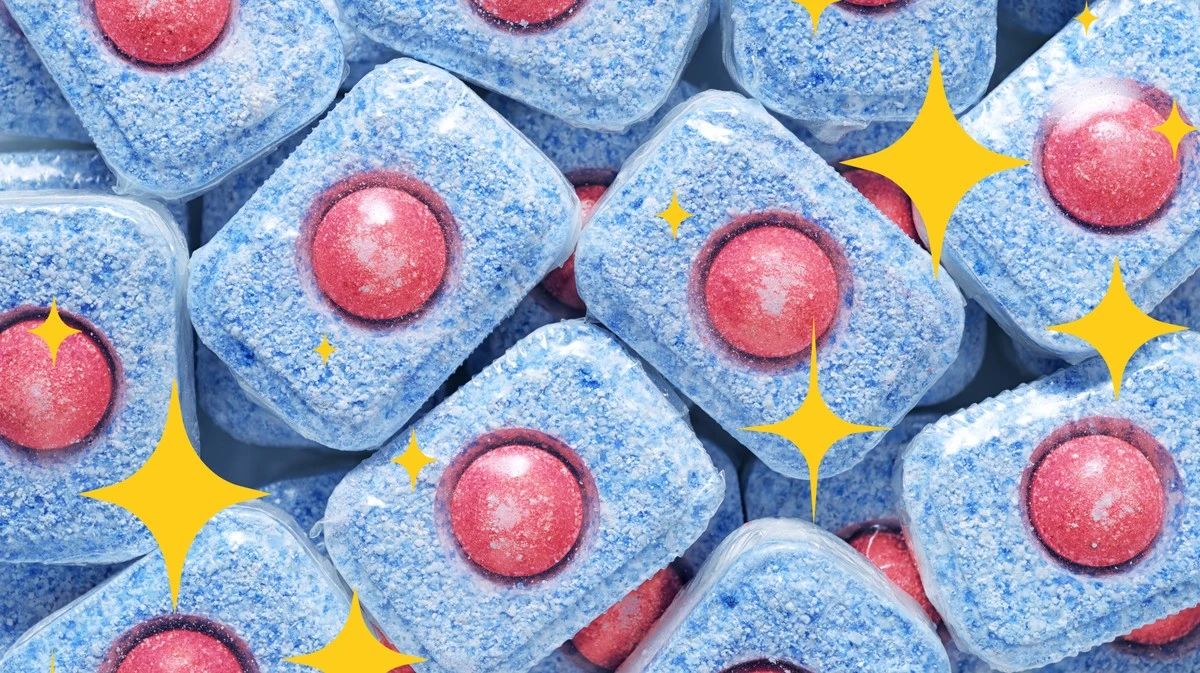 Proč zkušení lidé dávají tabletu do myčky do sprchového koutu
