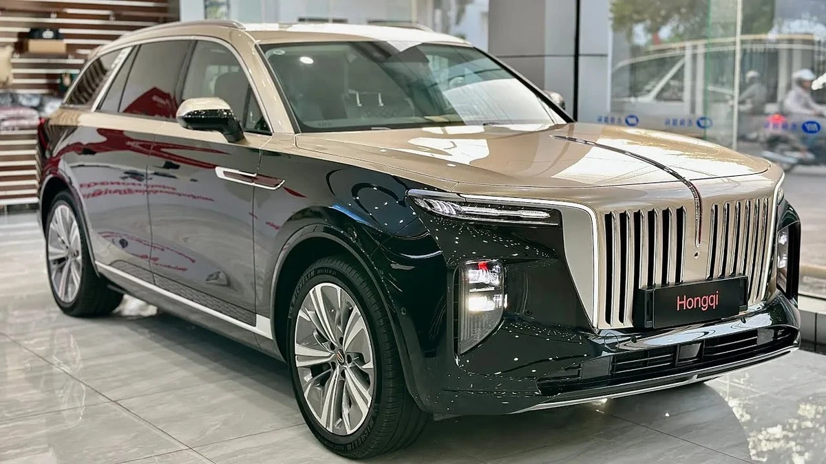 Proč zkušení řidiči v Norsku vracejí luxusní čínské SUV Hongqi