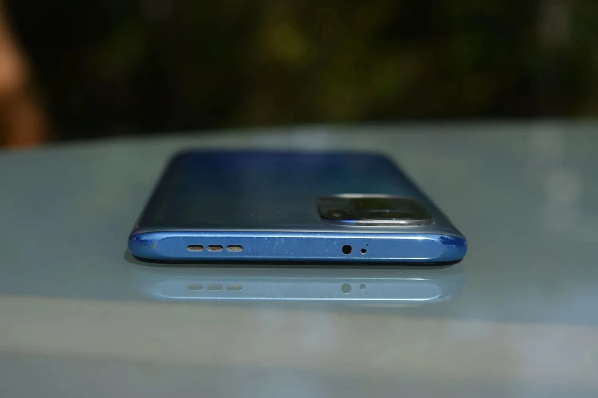 Proč zkušení uživatelé pokládají telefon displejem dolů: Jednoduchý trik, který vás ušetří trapasu