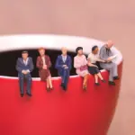 Proč houba přezdívaná jian shou qing způsobuje vize malých lidí