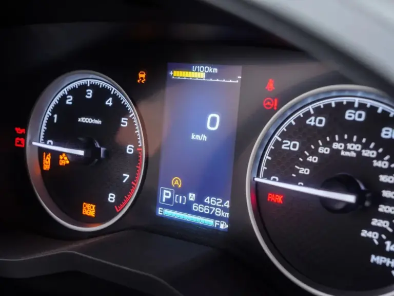 Proč se zkušení řidiči zbavují aut při nájezdu 60 000 km