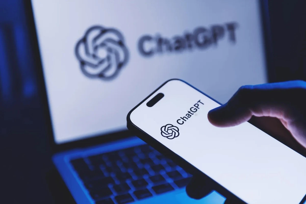 Proč zkušení uživatelé nikdy nestahují ChatGPT z reklamy v Googlu