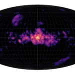 Proč astronomové našli v Mléčné dráze třikrát více antihmoty, než očekávali