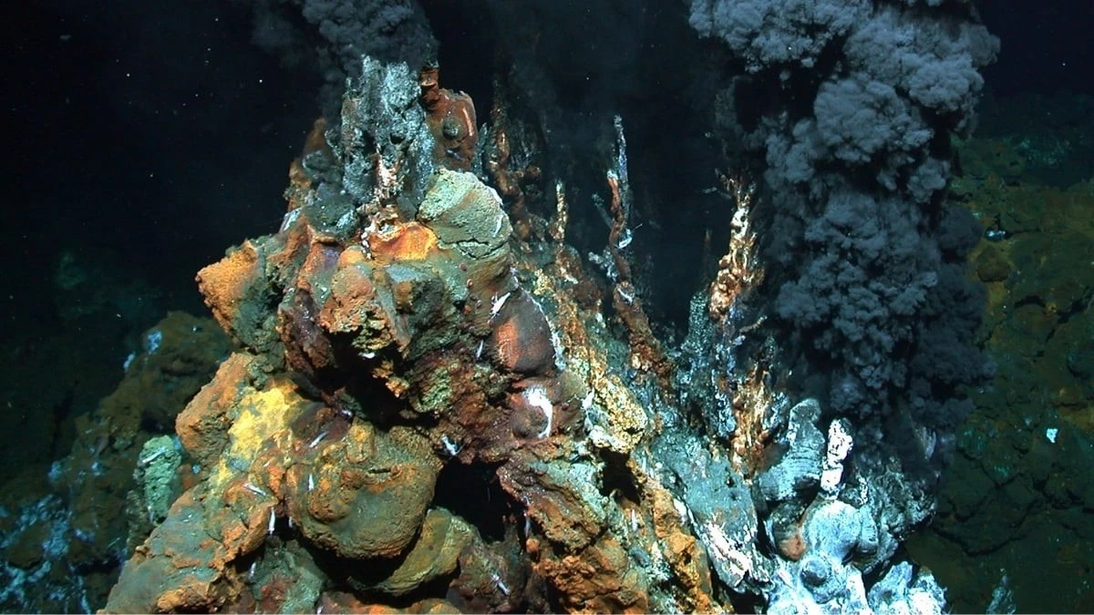 Proč vědci v hloubce oceánu zkoumají ložiska neviditelného zlata