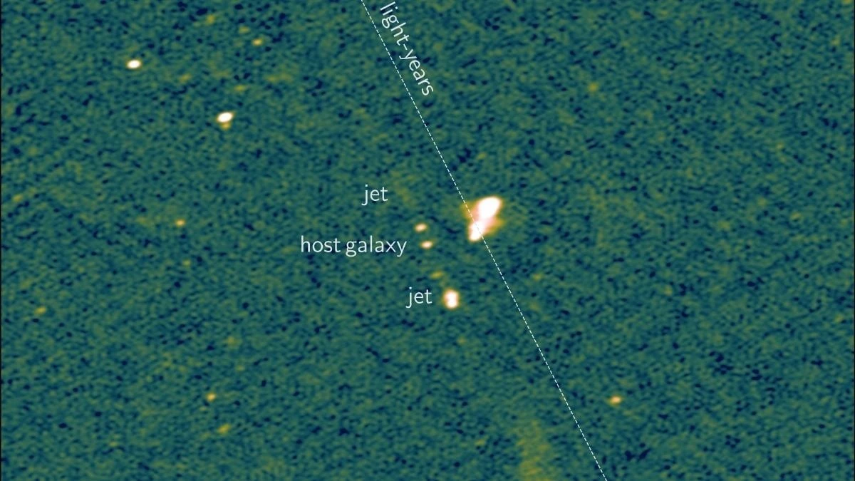 Proč zkušení astronomové sledují objekt 140krát větší než naše galaxie