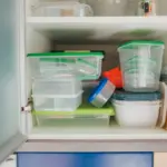 Proč zkušení minimalisté vkládají do kuchyňské linky obyčejný pořadač na spisy