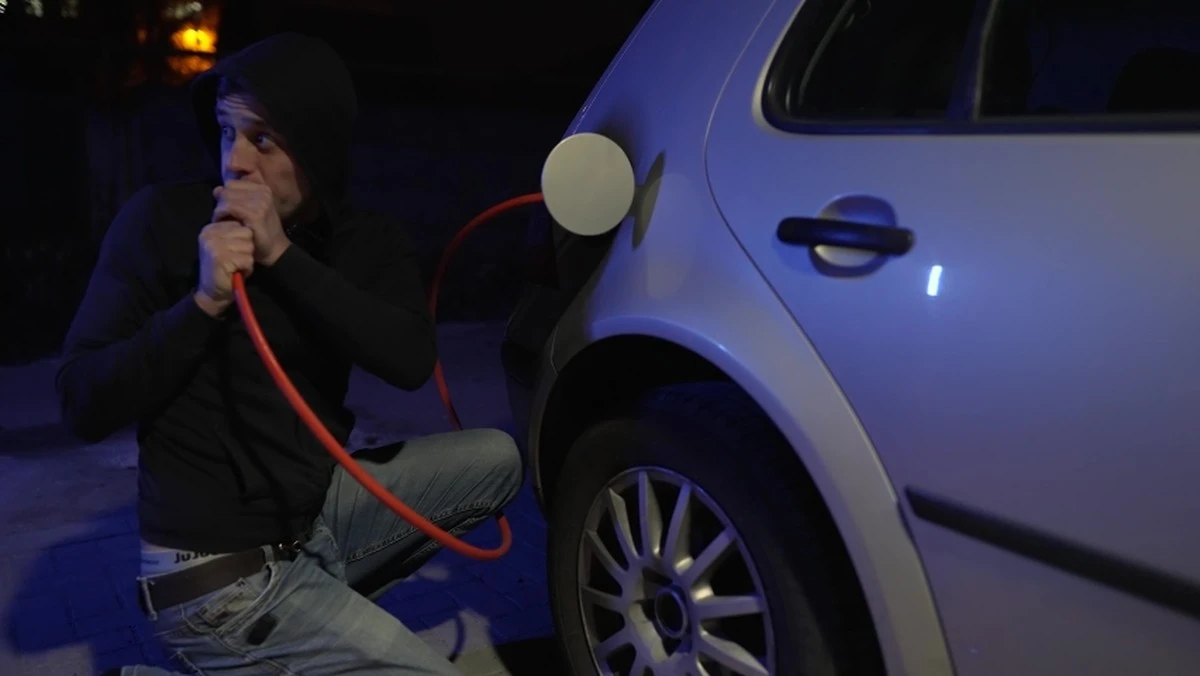 Proč zkušení řidiči v Rusku nechávají nádrže poloprázdné - image 1