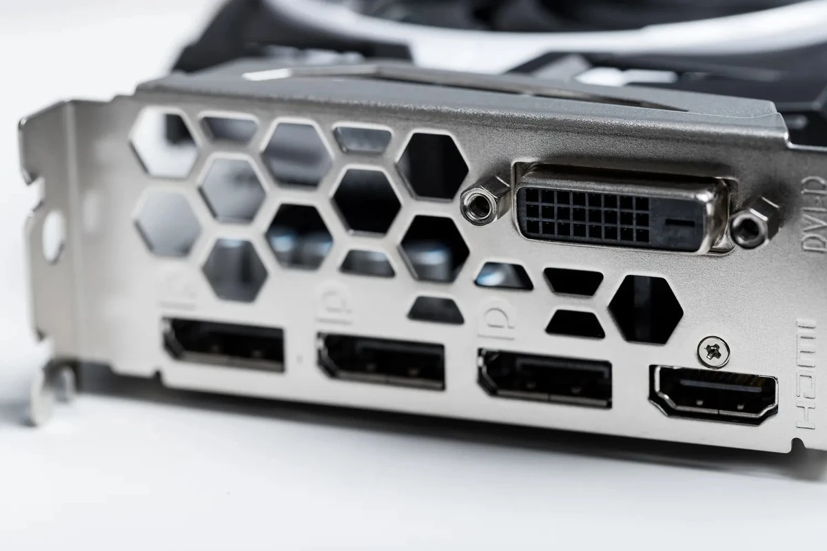 Proč zkušení uživatelé vždy dávají přednost DisplayPortu před HDMI