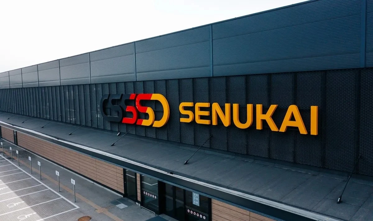 Proč zkušení zákazníci Senukai aktivují kartu SMART NET výhradně online